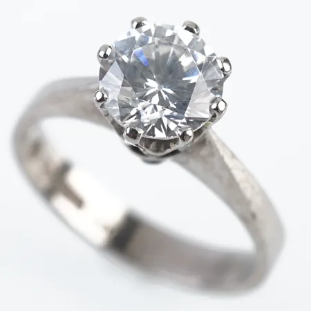 Ring m diamant 1,03ct enligt gravyr W SI, vitguld, stl 16½(51), 18k Vikt: 4,2 g