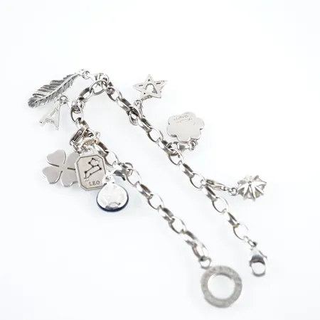 Armband, Thomas Sabo m 8 berlocker, silver, 18,5cm Vikt: 20,1 g