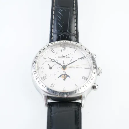 Herrur Georg Jensen, stål, automatisk, Cal. 7751, dag, datum,Ø42mm, månfas, ref:382, serie nr: 118737.