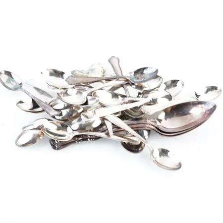 Diverse silver Vikt: 731 g