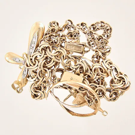 Diverse guldsmycken, defekt, 14K  Vikt: 22,8 g