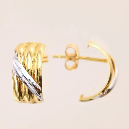 Ett par örhängen, 12,8x6,2mm, vitguldsdetaljer, 18K  Vikt: 1,3 g