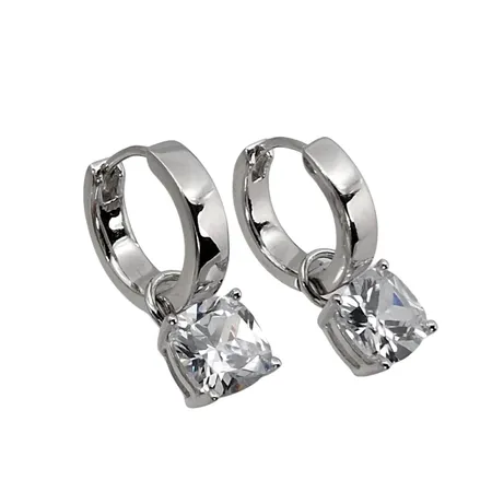 Örhängen Creoler, ett par, Guldfynd, silver 925/1000, vita stenar, längd inkl. hänge 23,5 mm, Ø15 mm, bredd 3,5 mm, hänge bredd 8 mm, stenar utan anmärkning, fint skick  Vikt: 7,5 g