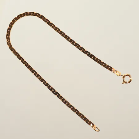 Armband längd 18cm, bredd ,5mm, 18K 4,6g Vikt: 4,6 g