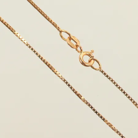 Halsband venezia, längde 37cm, bredd 1mm, 18K 2,9g Vikt: 2,9 g