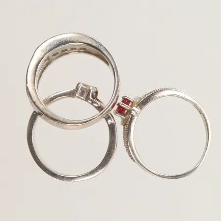 Ringar, slitet, silver, 925/1000 Vikt: 9,5 g
