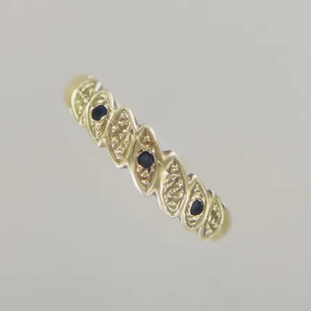  Ring med stenar, Ø 17,5 mm bredd 2-4mm, 14k Vikt: 1,6 g