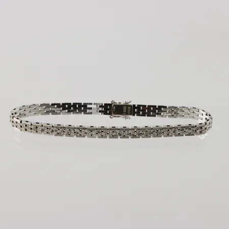 Armband , längd 18cm, bredd 5mm, silver Vikt: 10,6 g