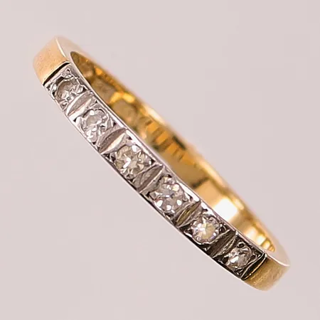 Ring, diamanter 6x ca 0,03ct, Ø19, bredd:2mm, 18K 3,2g.