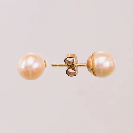 Ett par örhängen, odlade sötvattenspärlor ca 7mm, 18K 1,8g.