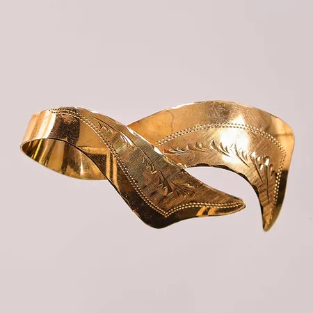 Brosch, 47mm, 18K 6,3g.