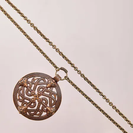 Collier Kalevala Koru, 80cm, hänge ca Ø50mm, brons.