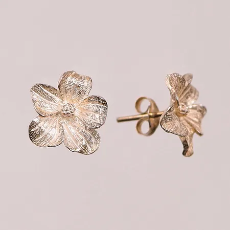 Ett par örhängen "blommor", 13mm, 925/1000 Silver 2g.