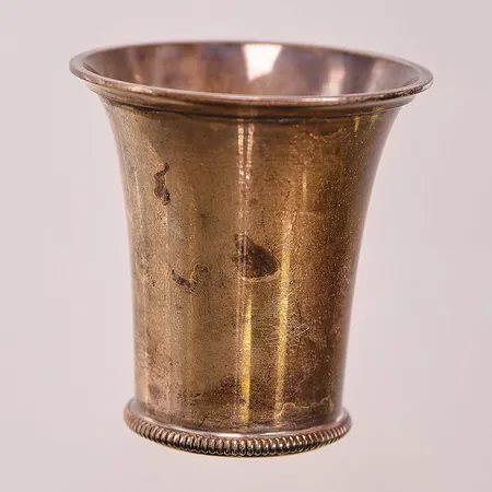Pokal 4,5cm, gravyr, 830/1000 Silver 18,5g.