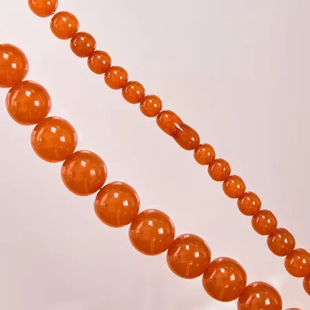 Bärnstenscollier, ca 60cm, bredd:9-19mm.