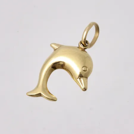 Hänge i 18K guld, Delfin, mått 15x26,3mm, vikt 1,18g.