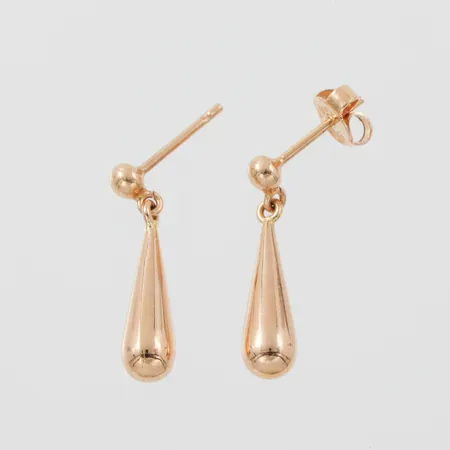 Örhängen paret, ett stopp saknas, höjd ca 21 mm, 18k. Vikt: 1,5 g