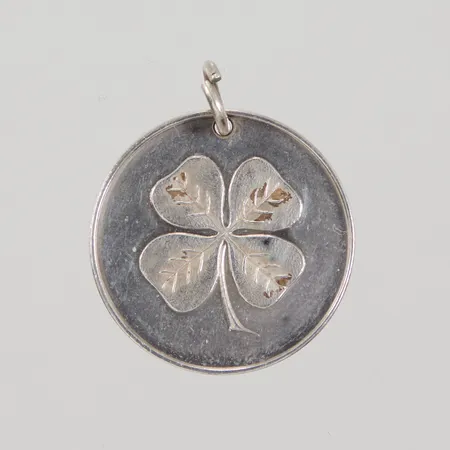 Hänge, Lyckoklöver, Ø 21mm, graverad, silver Vikt: 5,7 g