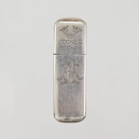 Sockerdosa, 69x22x16mm, monogramgravyr, silver Vikt: 24,6 g