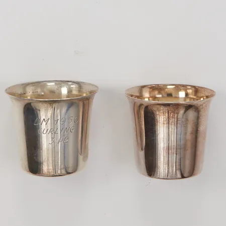 2 Små bägare, Ø 4,5cm, höjd 3,8cm, Tenn & Silver Ab, 1955 rep 1962, silver Vikt: 33,4 g