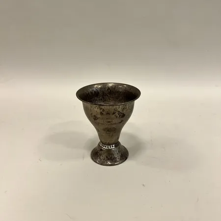 Bägare på fot, höjd 10cm, Ø 8,5cm, gravyr, K.Andersson, 1923, silver Vikt: 88,4 g