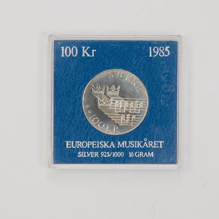 Minnesmynt, Ø32mm, Europeiska Musikåret 1985, nominellt värde 100kr, i fodral, silver 925/1000 Vikt: 16 g