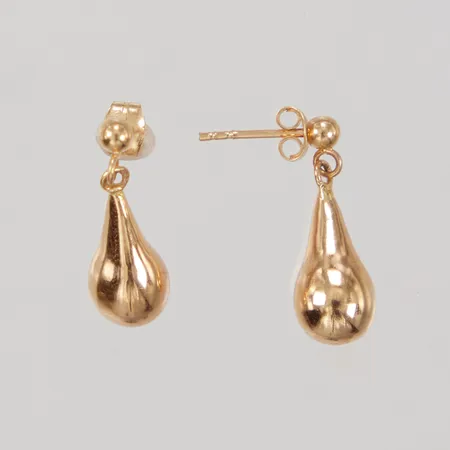 Ett par örhängen, droppar, 18mm, bredd 2,9-7mm, 18K Vikt: 1,8 g