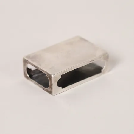 Tändstickshållare, längd 6cm, H Andersson Guldsmed, Stockholm, 1942, slitage, gravyr, silver.  Vikt: 25 g