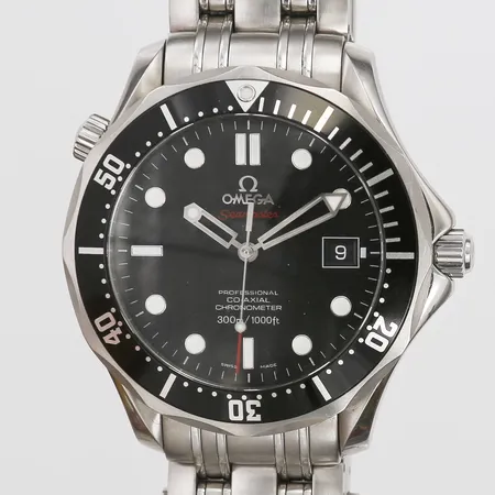 Herrur Omega Seamaster Professional Diver 300m, Co-Axial, stål, automatisk, ref-nr:21230412001002, serie-nr:84822997, extra länkbitar, Ø41mm, box, ytterkartong, manual, certifikat Krons Ur 2010.