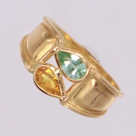Ring med gul och ljusgrön sten, stl 16½, bredd 9,2mm, 18K2 Vikt: 2,7 g