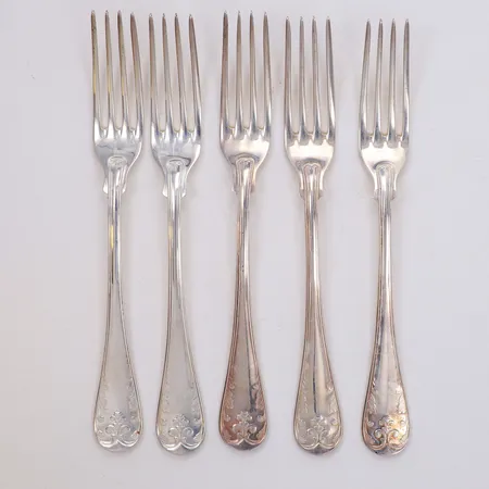 5 Matgafflar, modell Gammal Fransk, längd 18,5cm, 830/1000 silver Vikt: 239,1 g