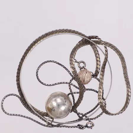 Diverse silver, delvis ostämplat, silver Vikt: 29,5 g
