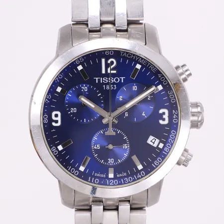 Herrur Tissot PRC 200, stål, quartz, 42mm, ref: T055417A, snr:12BL0598908 , kronograf, datum, stållänk, datum återställer ej korrekt, repig, inga övriga tillbehör. 