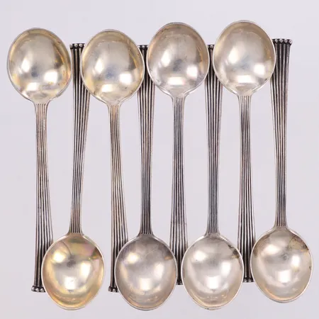 8 Mockaskedar, längd 8,5cm, 830/1000 silver Vikt: 68,9 g