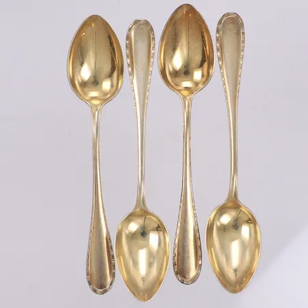 Fyra Teskedar, längd 11cm, förgyllt silver, 830/1000 silver Vikt: 44,8 g