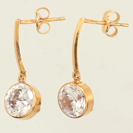 Ett par örhängen, vita stenar, längd 20mm, 1,9-7,3mm, 18K Vikt: 1,8 g