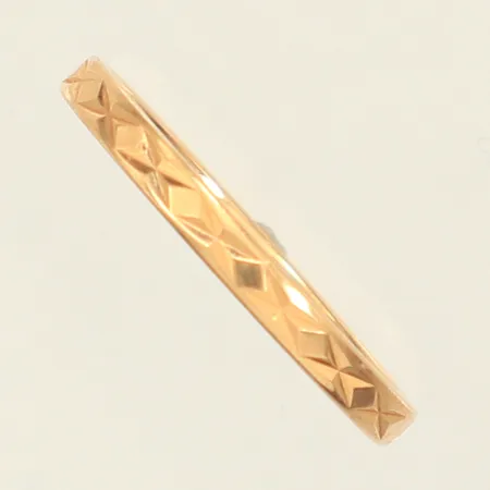 Ring, mönsterdekor, stl 16½, bredd 2mm, 18K Vikt: 1,6 g