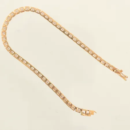 Armband, vita stenar, längd 17cm, bredd 3,6mm, 14K Vikt: 9,8 g