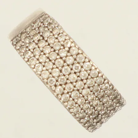Ring, vita stenar, stl 16¾, bredd 7,8mm, silver 925/1000 Vikt: 6,8 g