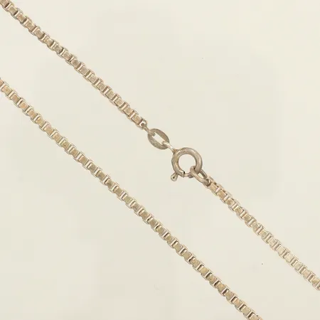 Kedja Venezia, längd 50cm , bredd 2,4mm, trasigt lås, silver Vikt: 16 g