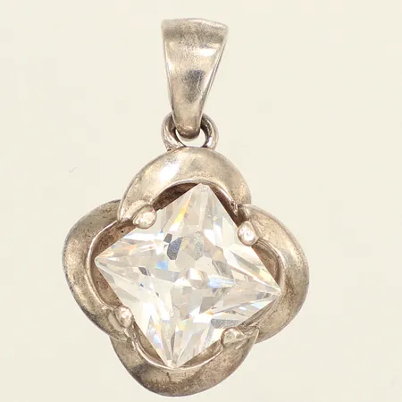 Hänge, vit sten, längd 25mm, bredd 16,5mm, silver Vikt: 3,8 g