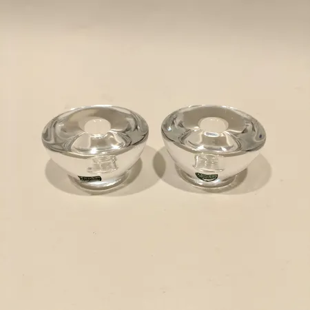 Ett par ljusstakar, Orrefors, höjd ca 4cm, Ø ca 6cm, klarglas