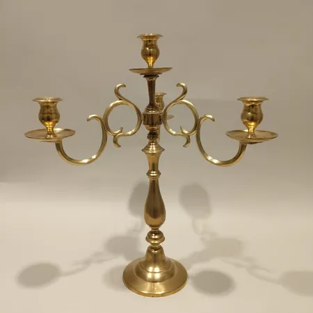 Kandelaber, Skultuna No 104, femarmad, mässing, höjd 42cm