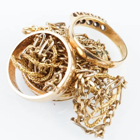 Diverse guld, 18k Vikt: 28 g