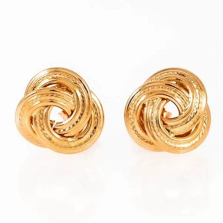 Örhängen i 18K guld: Knut 10 x 10 mm och väger 0,9g. Stämplad 750. 