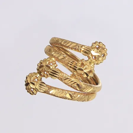 Ring, stl 20, bredd 6-30mm, bucklig, 22K Vikt: 5,9 g