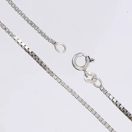 Halskedja, Venezia, längd 60cm, bredd 1mm, 925/1000 Silver Vikt: 7,4 g