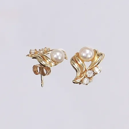 Ett pr örhängen med pärlor och vita stenar, 13x10mm, 18K Vikt: 1,2 g