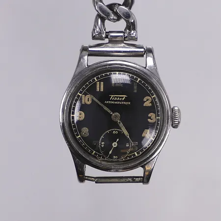 Herrur Tissot Antimagnetique, Ø30mm, slitage, defekt går ej att dra upp, armband ej original