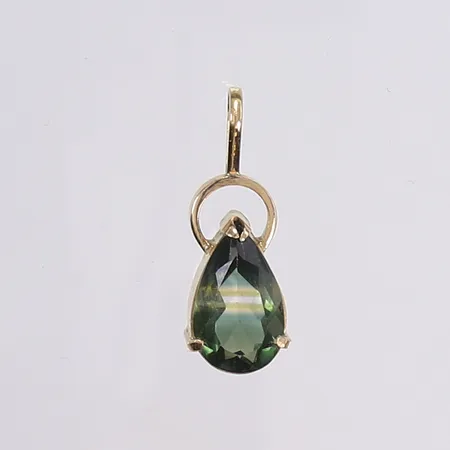 Hänge med gröngula stenar troligen glas, 28x10mm, 18K Bruttovikt: 2,6g Vikt: 2,6 g